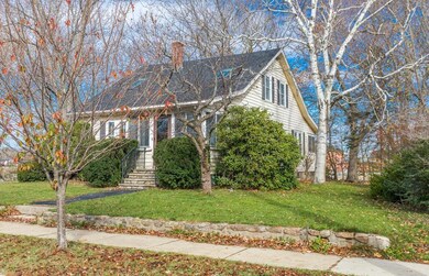 277 Aldrich Rd, Portsmouth, NH 03801 - photo 2