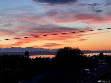 337 3rd Ave S unit 301, Edmonds, WA 98020 - photo 4