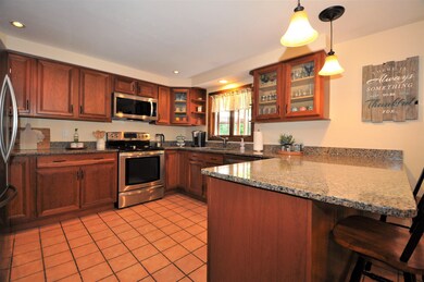 58 Tanager Rd, Goffstown, NH 03045 - photo 6