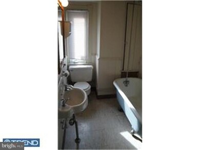 154 Montgomery Ave unit B, Bala Cynwyd, PA 19004 - photo 5