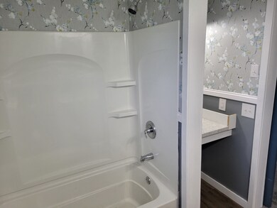 312 Blue Ribbon Pkwy, Shelbyville, TN 37160 - photo 6