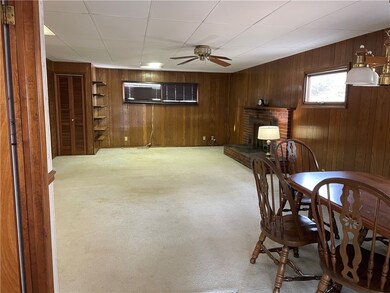 1101 W Fir Dr, Latrobe, PA 15650 - photo 3