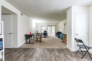 2518 Avent Ferry Rd unit 101, Raleigh, NC 27606 - photo 4