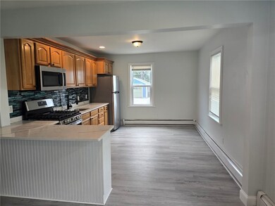 59 Court St, Bristol, RI 02809 - photo 3