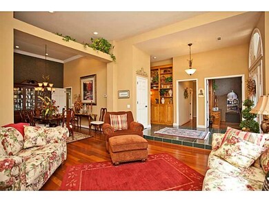 Den/Family/Great Room. 2nd Living Area