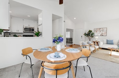 11263 Avenida de Los Lobos unit D, San Diego, CA 92127 - photo 6