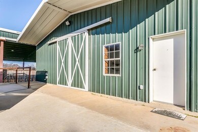 349 Young Bend Rd, Brock, TX 76087 - photo 3