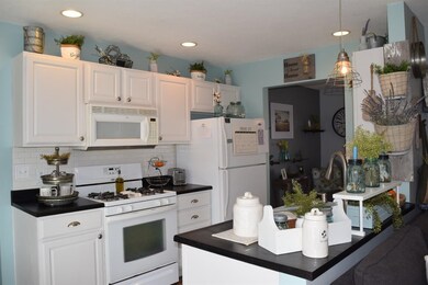 818 Sportsman Ln, La Porte, IN 46350 - photo 5