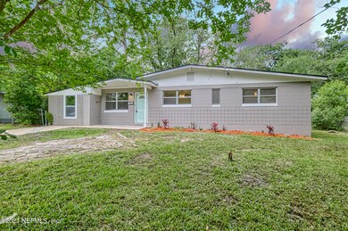 6809 Tango Ln N, Jacksonville, FL 32210 - photo 2