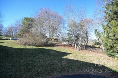 34 Fieldcrest Cir, Asheville, NC 28806 - photo 3