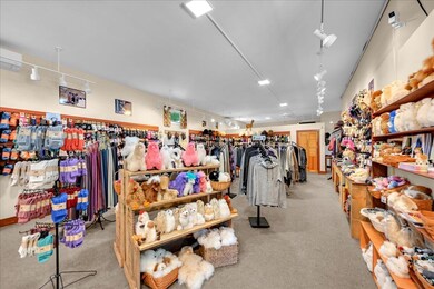 35-Northport Store-34