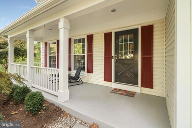 5608 Hampton Forest Way, Fairfax, VA 22030 - photo 4