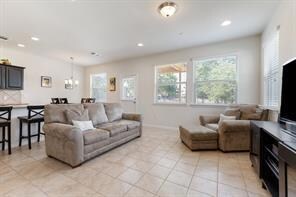 1001 Zodiac Ln unit 50, Round Rock, TX 78665 - photo 5