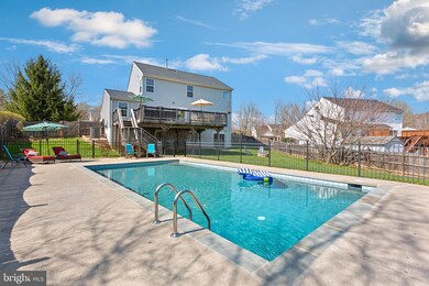 520 Canterbury Cir, Purcellville, VA 20132 - photo 5