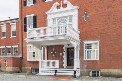 328 Essex St unit 2, Salem, MA 01970 - photo 2