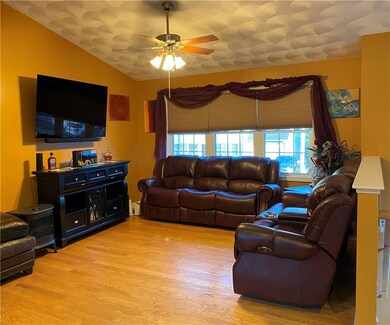 4 Teddy Ct, West Warwick, RI 02893 - photo 4