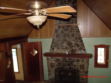 115 Rosewood Rd, Dingmans Ferry, PA 18328 - photo 3