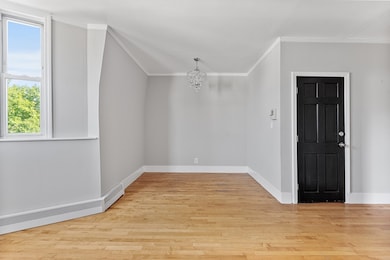 260 Sidney St unit 3R, Cambridge, MA 02139 - photo 3