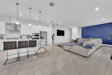 4346 NW 81st Ave, Doral, FL 33166 - photo 3