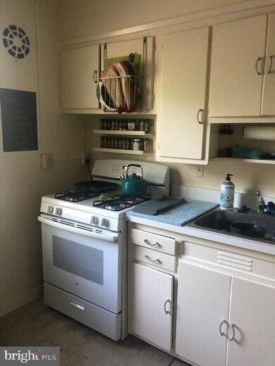 6502 Potomac Ave unit A1, Alexandria, VA 22307 - photo 7