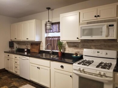 516 Niesen St, La Porte, IN 46350 - photo 7