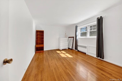 1879 Crompond Rd unit G10, Peekskill, NY 10566 - photo 4