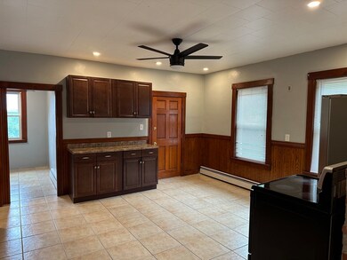8 Beckman St unit 2, Worcester, MA 01607 - photo 6