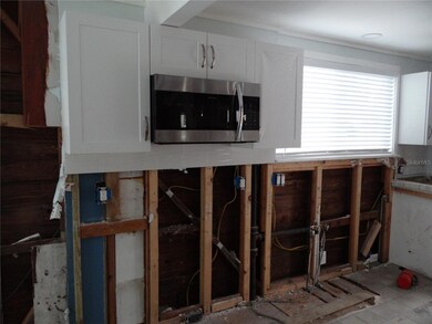 14117 Palm St, Madeira Beach, FL 33708 - photo 5