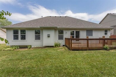 4420 SW Creekview Dr, Lees Summit, MO 64082 - photo 7