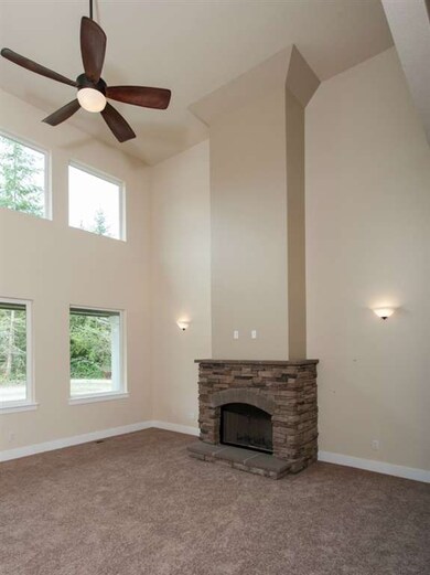 12617 Gilling Ln SE, Yelm, WA 98597 - photo 3