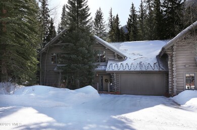 4376_e_streamside_exterior