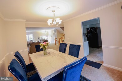 11920 Thurloe Dr, Lutherville Timonium, MD 21093 - photo 4