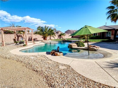 8620 James Raul - backyard pool