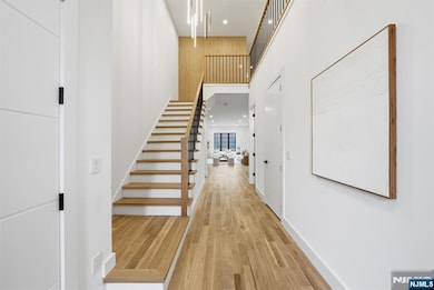 6 Cedar Ct, Demarest, NJ 07627 - photo 3