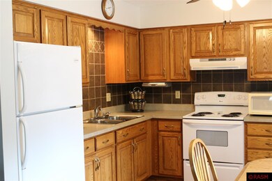 1712 N Payne St, New Ulm, MN 56073 - photo 5