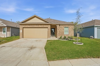 4935 Legacy Trail, von Ormy, TX 78073 - photo 2