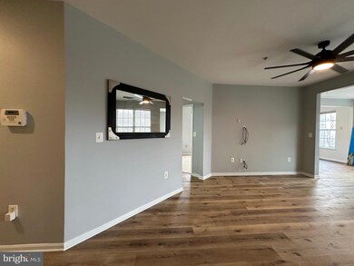 15615 Everglade Ln unit 203, Bowie, MD 20716 - photo 4