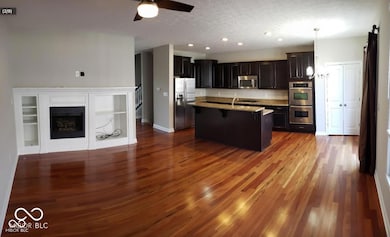 13640 Whitten Dr N, Fishers, IN 46037 - photo 3