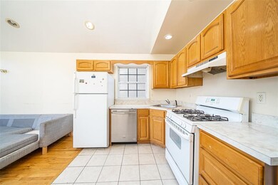 241 Laidlaw Ave, Jersey City, NJ 07306 - photo 5