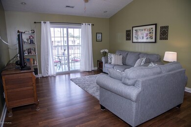 173 Central Blvd unit 22, Mount Washington, KY 40047 - photo 5