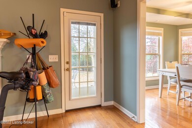 156 Green Wood Dr, Mount Washington, KY 40047 - photo 6