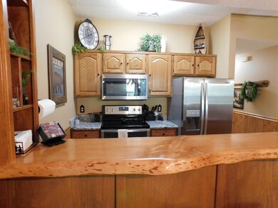 Full Kitchen and Meal Bar