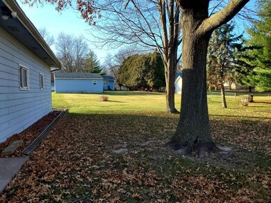 3212 SE 19th St, Des Moines, IA 50320 - photo 3