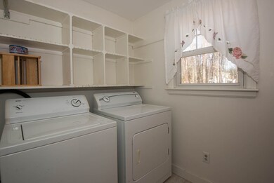 3 Austin St, Burlington, MA 01803 - photo 5