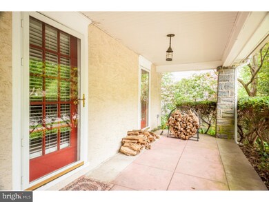 423 Kathmere Rd, Havertown, PA 19083 - photo 2