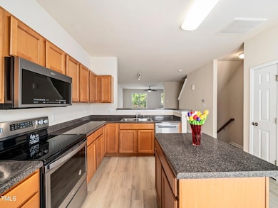 17-web-or-mls-3825 Cary Glen-82