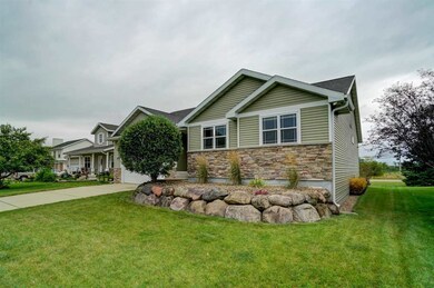 2864 Winterhazel Ln, Fitchburg, WI 53711 - photo 2