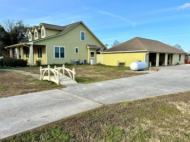 5459 Mustang Rd, Alvin, TX 77511 - photo 5