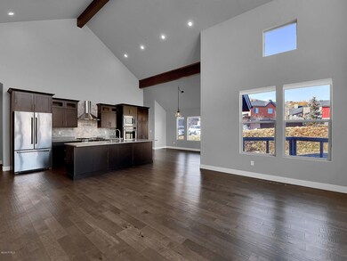3-web-or-mls-8086 Courtyard Loop, Park C