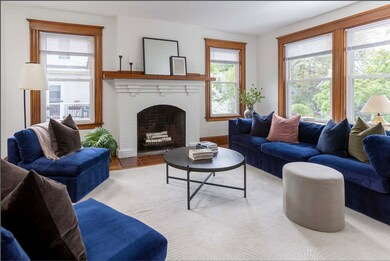 246 Lake Ave unit 2, Newton Highlands, MA 02461 - photo 5